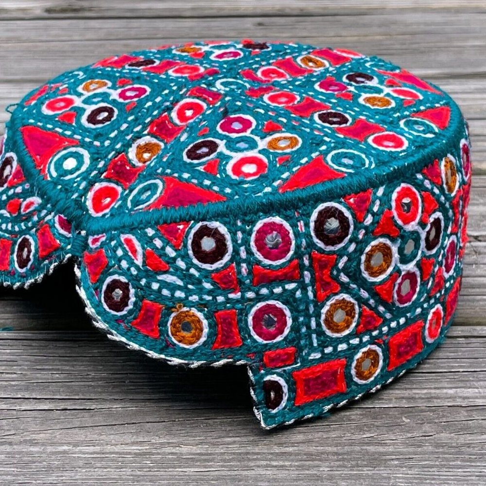 Sindhi Men Hat Handmade Cultural Embroidery Multi Color Traditional Topi Cap Hat - Picture 2 of 10